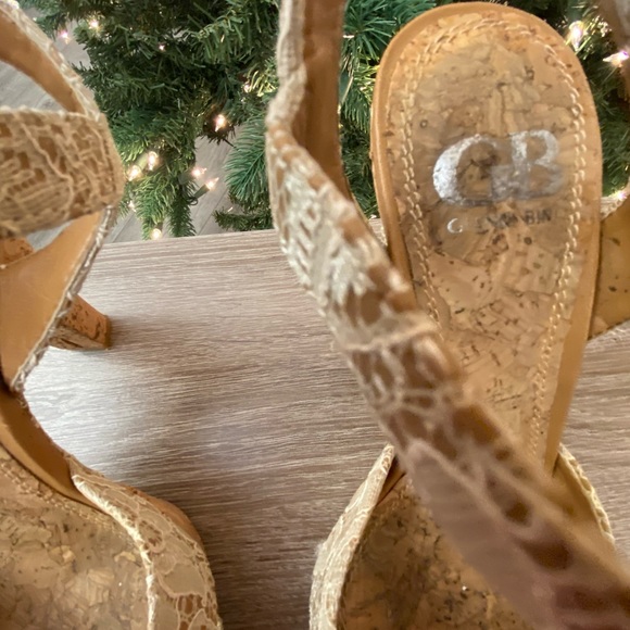 Crock lace heels - Picture 4 of 5